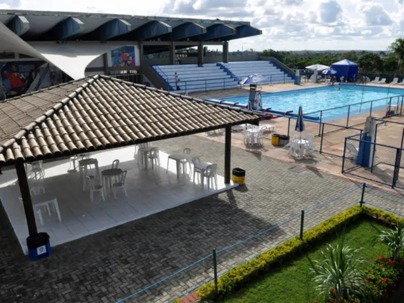 Locação do quiosque (área de convivência ou campo society)